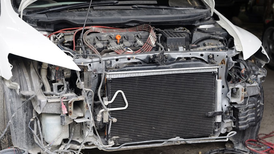 Car Radiator in Perfectly Working Condition