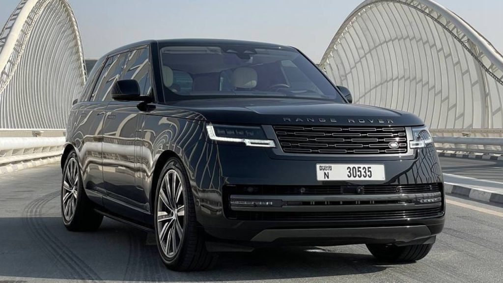 Essential Aspects to Consider When Renting a Range Rover in Dubai